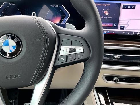 Used 2026 BMW X5 xDrive40i w/ Executive Package image 22