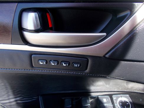 Used 2013 Lexus GS 350 image 16