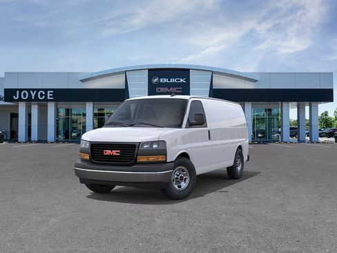 New 2026 GMC Savana 2500 w/ Driver Convenience Package RWD image 8