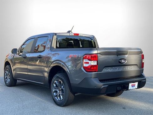 New 2025 Ford Maverick XLT w/ XLT Luxury Package image 26