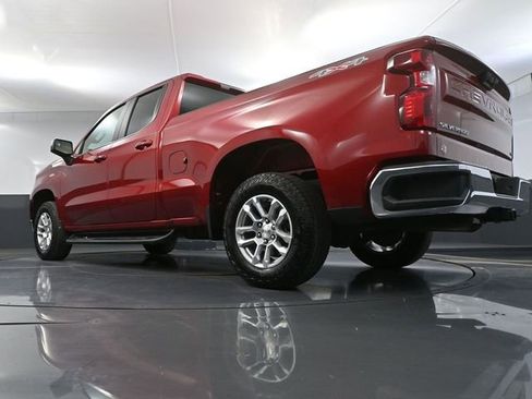 Used 2023 Chevrolet Silverado 1500 LT AWD/4WD image 52