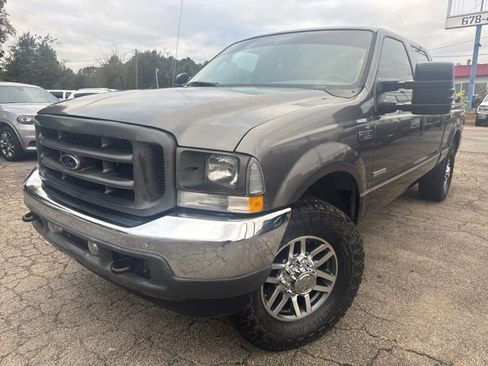 Used 2004 Ford F350 Lariat RWD image 1