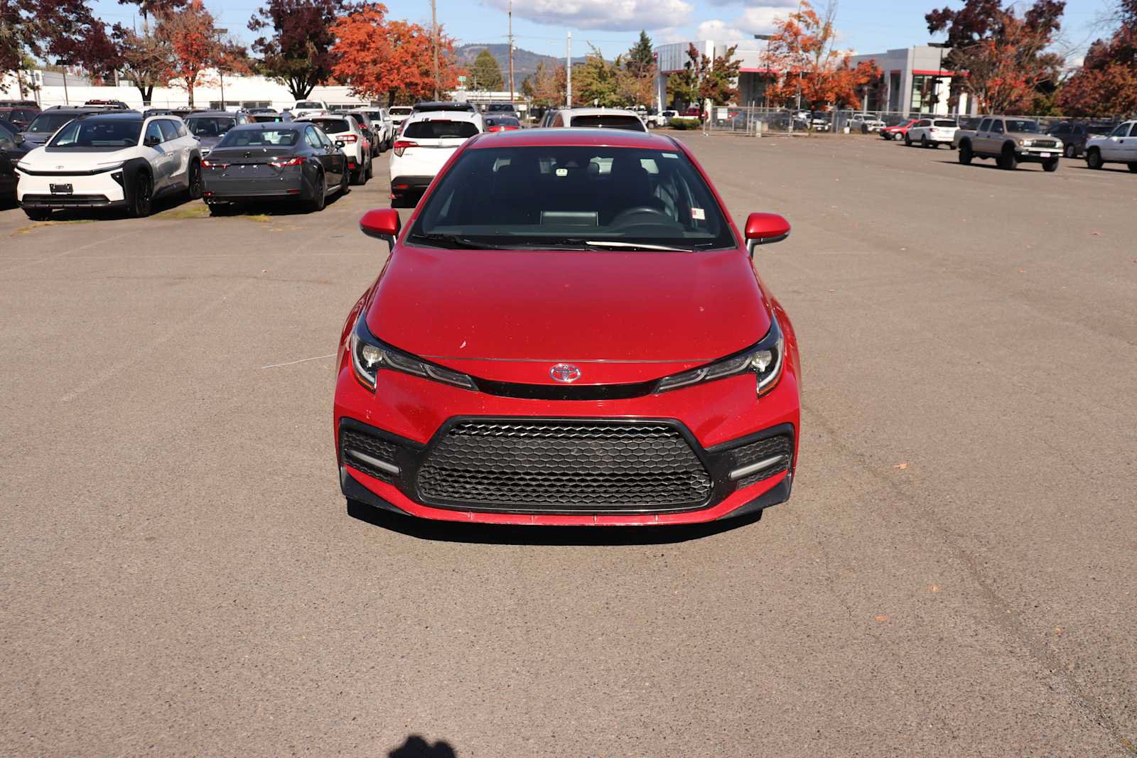 Used 2020 Toyota Corolla XSE FWD image 2