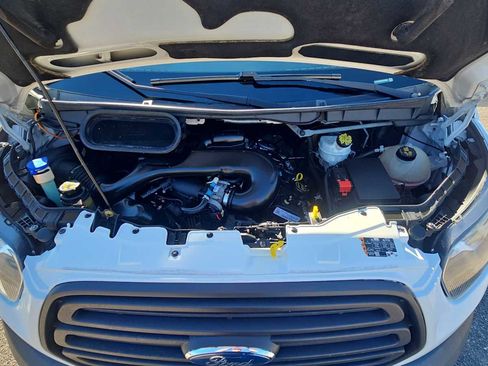 Used 2018 Ford Transit 250 148 High Roof image 17