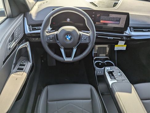 New 2026 BMW X1 xDrive28i w/ Technology Package image 8