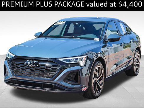 Certified 2024 Audi Q8 e-tron Premium Plus w/ Premium Plus Package AWD/4WD image 3