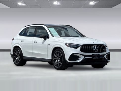 Used 2025 Mercedes-Benz GLC 43 AMG 4MATIC image 6