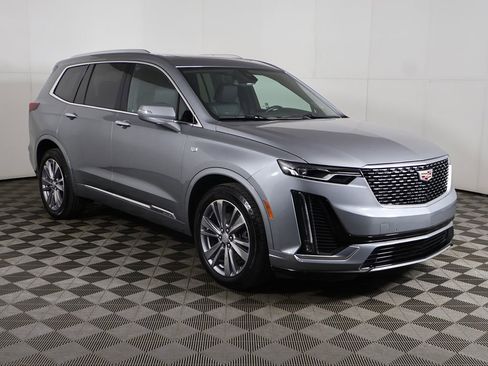 Used 2024 Cadillac XT6 Premium Luxury w/ LPO, Floor Liner Package AWD/4WD image 2