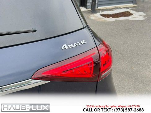 Used 2021 Mercedes-Benz GLE 350 4MATIC w/ AMG Line Exterior image 27