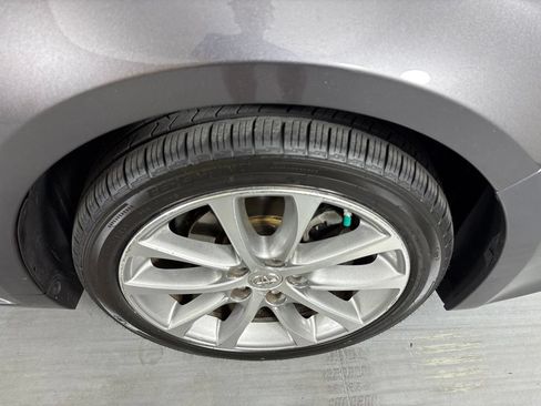 Used 2015 Toyota Avalon XLE Touring FWD image 14