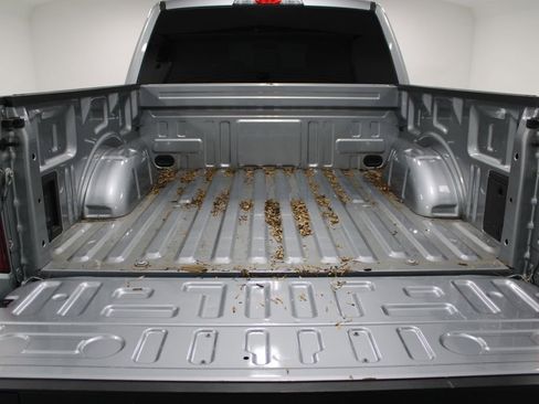 Used 2024 Ford F150 XLT w/ FX4 Off-Road Package image 17