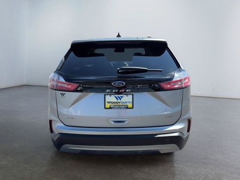 Used 2024 Ford Edge SEL AWD/4WD image 4