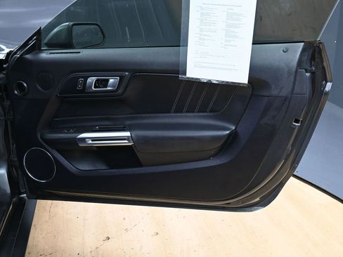 Used 2019 Ford Mustang Premium RWD image 36