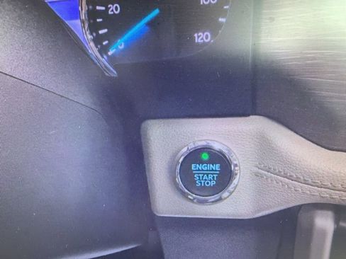 Used 2024 Ford Expedition Max Limited image 3