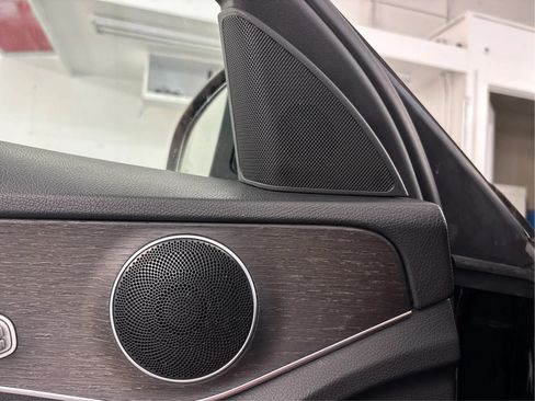 Used 2019 Mercedes-Benz C 300 Sedan image 39