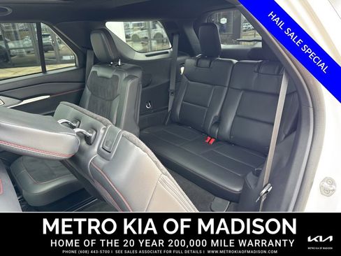 Used 2025 Ford Explorer ST w/ Sun And Sound Package AWD/4WD image 35