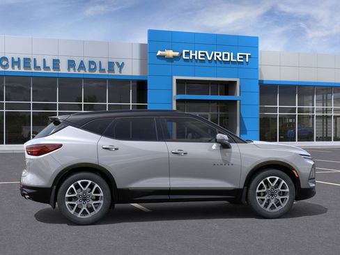 New 2026 Chevrolet Blazer RS image 31