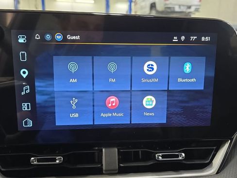 New 2027 Chevrolet Equinox LT w/ Convenience Package II AWD/4WD image 23
