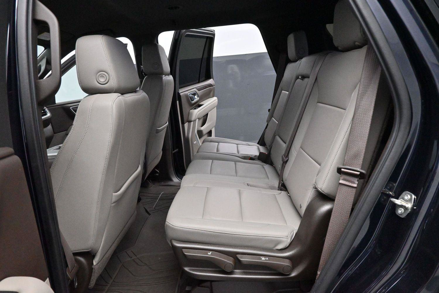 Used 2021 Chevrolet Tahoe Z71 AWD/4WD image 32