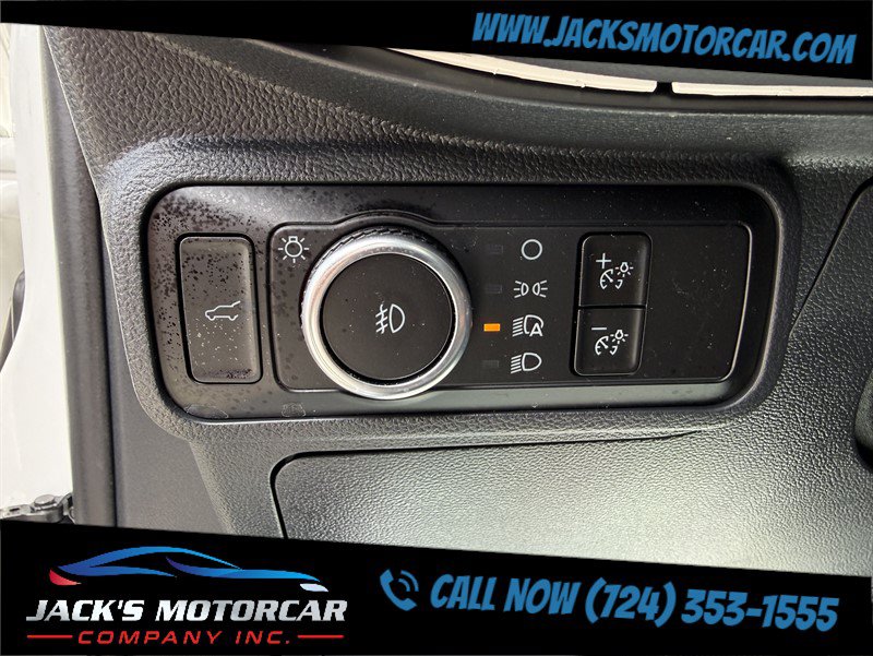 Used 2025 Ford Explorer ST-Line w/ ST-Line Street Pack AWD/4WD image 16