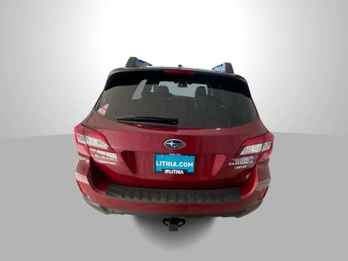 Used 2015 Subaru Outback 3.6R Limited AWD/4WD image 7