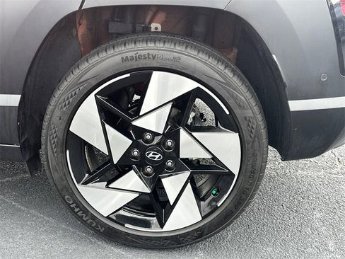 Used 2024 Hyundai Kona Limited image 20