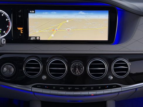 Used 2015 Mercedes-Benz S 600 image 30