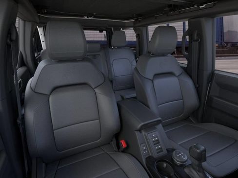 New 2026 Ford Bronco Outer Banks AWD/4WD image 10