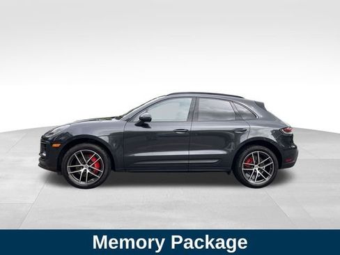 Used 2023 Porsche Macan S AWD/4WD image 2