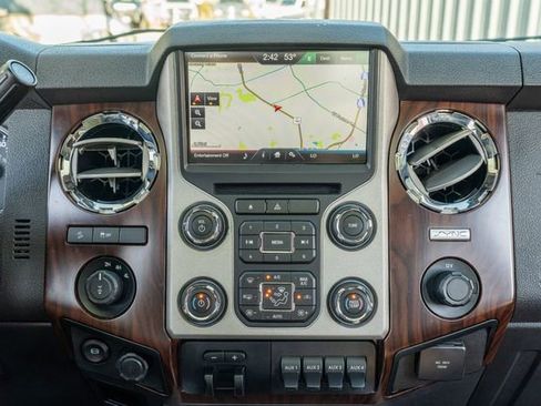 Used 2015 Ford F250 Lariat w/ Lariat Ultimate Package image 26