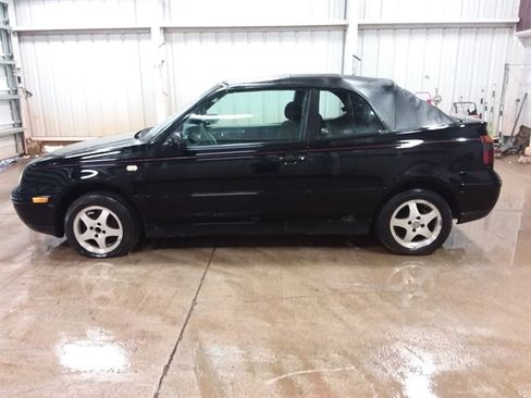 Used 2000 Volkswagen Cabrio GLS image 6