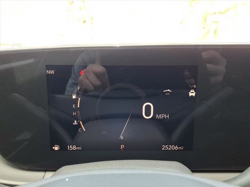 Certified 2024 Buick Envista Sport Touring w/ Convenience I Package image 25