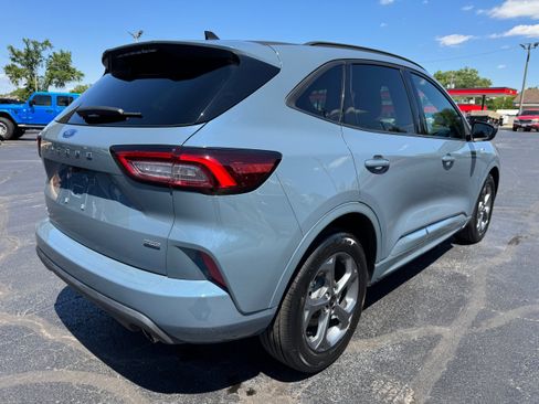 Used 2023 Ford Escape ST-Line w/ Equipment Group 301A FWD image 7