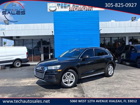 Used 2019 Audi Q5 2.0T Premium w/ Convenience Package AWD/4WD image 1