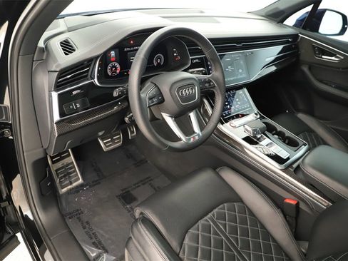 Certified 2023 Audi SQ7 Prestige image 15