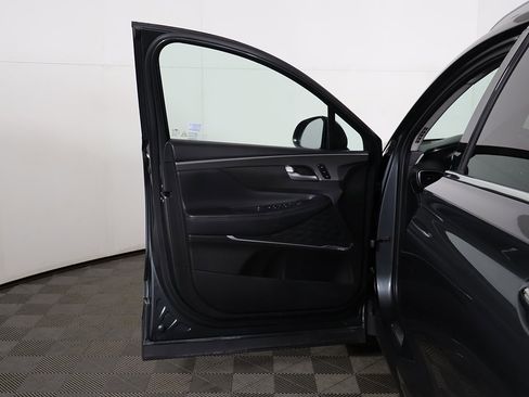 Used 2020 Hyundai Santa Fe Limited image 24