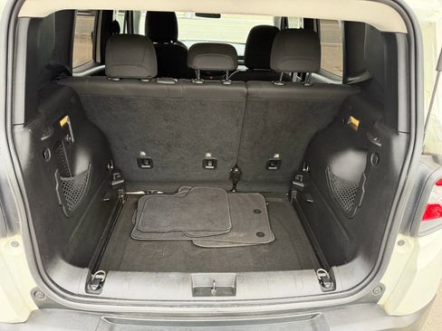 Used 2016 Jeep Renegade Sport w/ Power & Air Group image 14