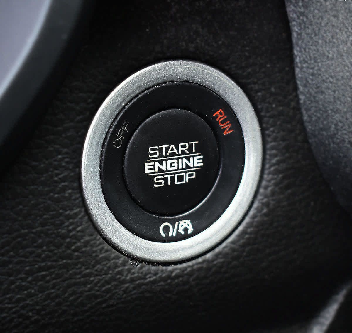 Used 2025 RAM 1500 Warlock AWD/4WD image 16