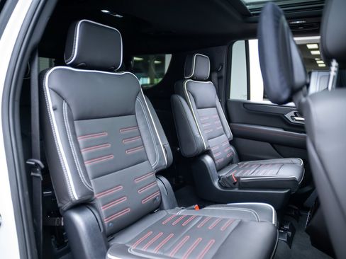 Used 2026 GMC Yukon XL AT4 Ultimate AWD/4WD image 24