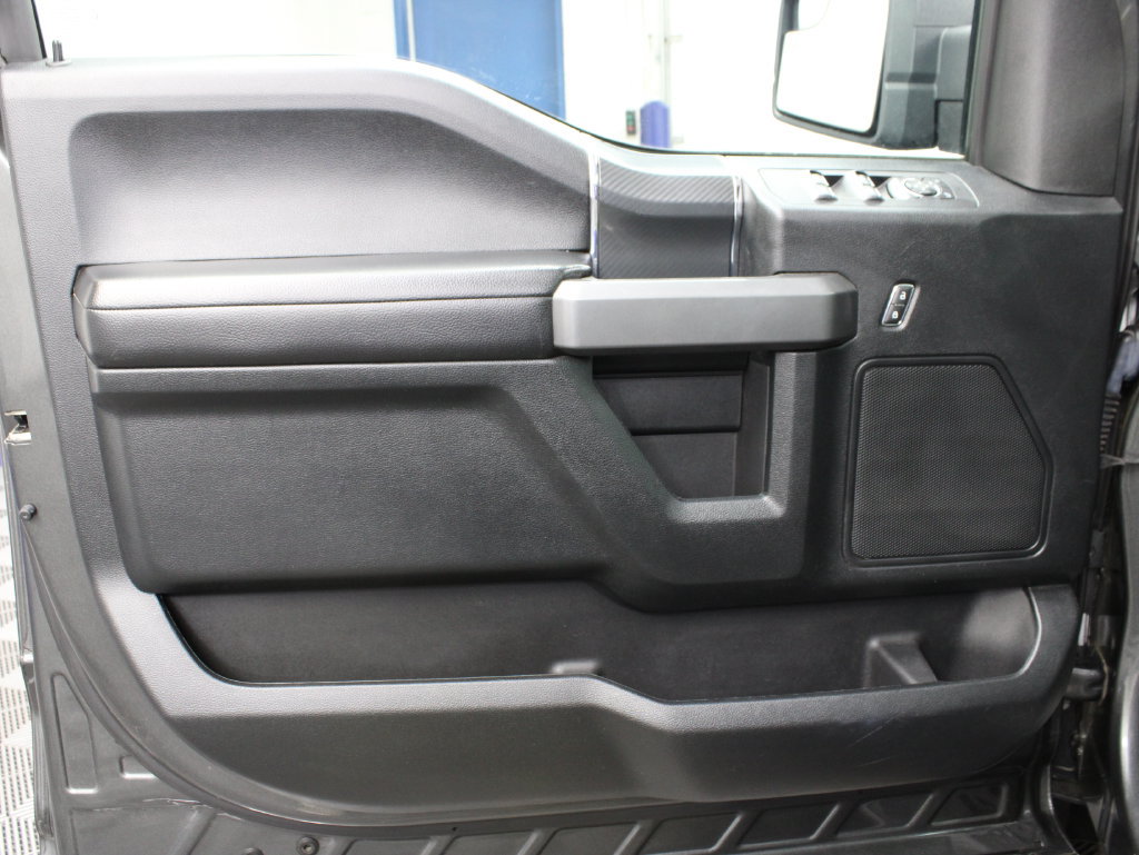 Used 2018 Ford F150 XLT w/ Equipment Group 302A Luxury AWD/4WD image 59