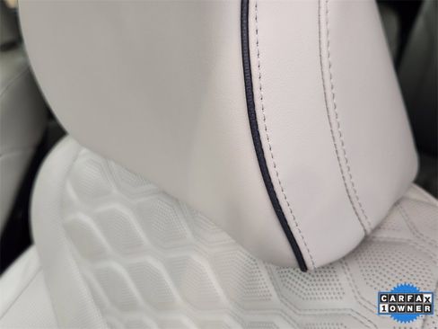 Used 2021 Hyundai Palisade Limited image 16