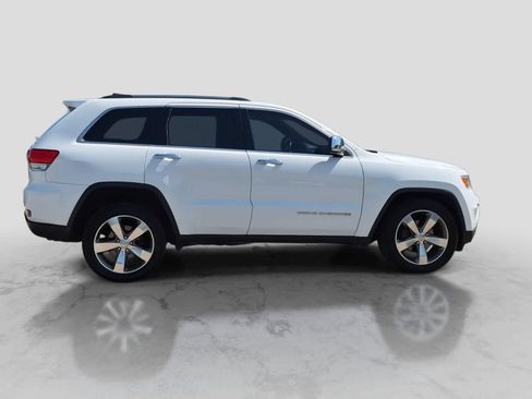 Used 2015 Jeep Grand Cherokee Limited AWD/4WD image 9