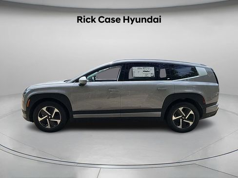 New 2026 Hyundai Ioniq 9 SE AWD/4WD image 2