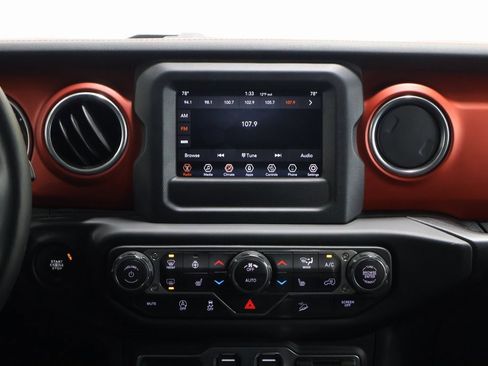 Used 2019 Jeep Wrangler Rubicon w/ LED Lighting Group image 19