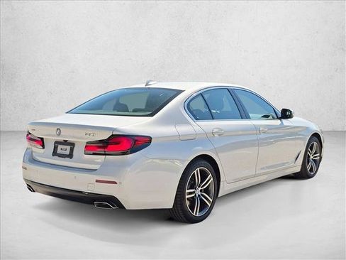Used 2023 BMW 530i xDrive w/ Premium Package AWD/4WD image 5
