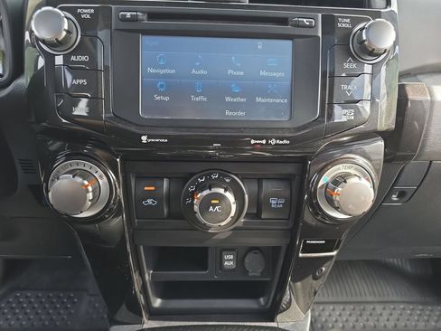 Used 2019 Toyota 4Runner TRD Off-Road Premium AWD/4WD image 23