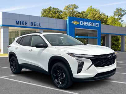 New 2026 Chevrolet Trax LT w/ Driver Confidence Package