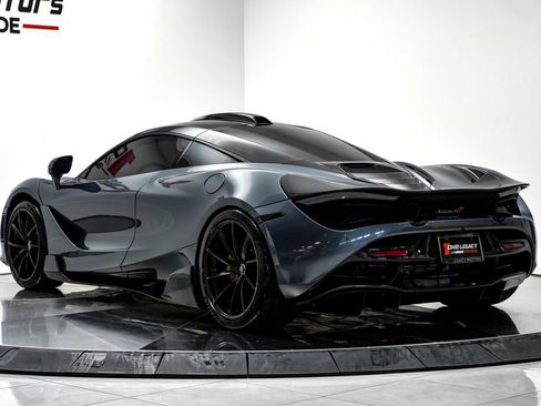 Used 2018 McLaren 720S Performance RWD image 11