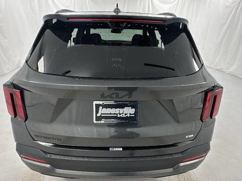 New 2026 Kia Sorento SX Prestige AWD/4WD image 4