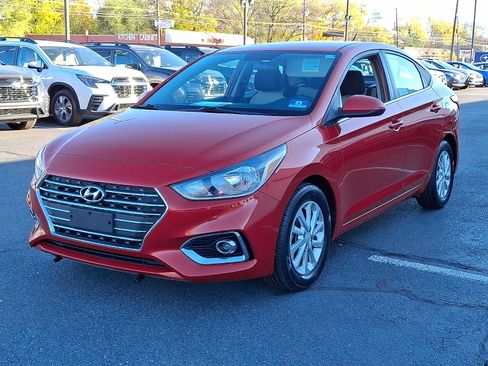 Used 2020 Hyundai Accent SEL image 3